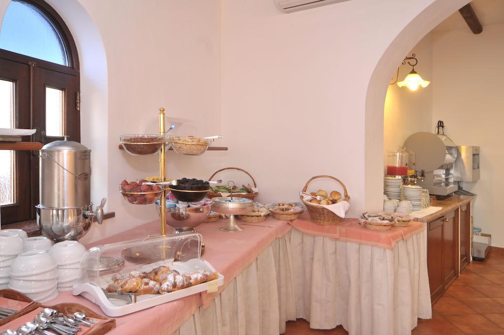 Hotel Villaggio Stromboli - Isola Di Stromboli Luaran gambar