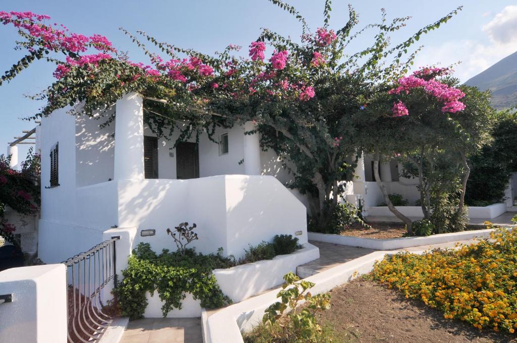 Hotel Villaggio Stromboli - Isola Di Stromboli Luaran gambar