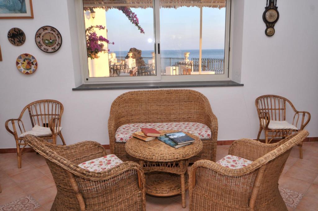 Hotel Villaggio Stromboli - Isola Di Stromboli Luaran gambar