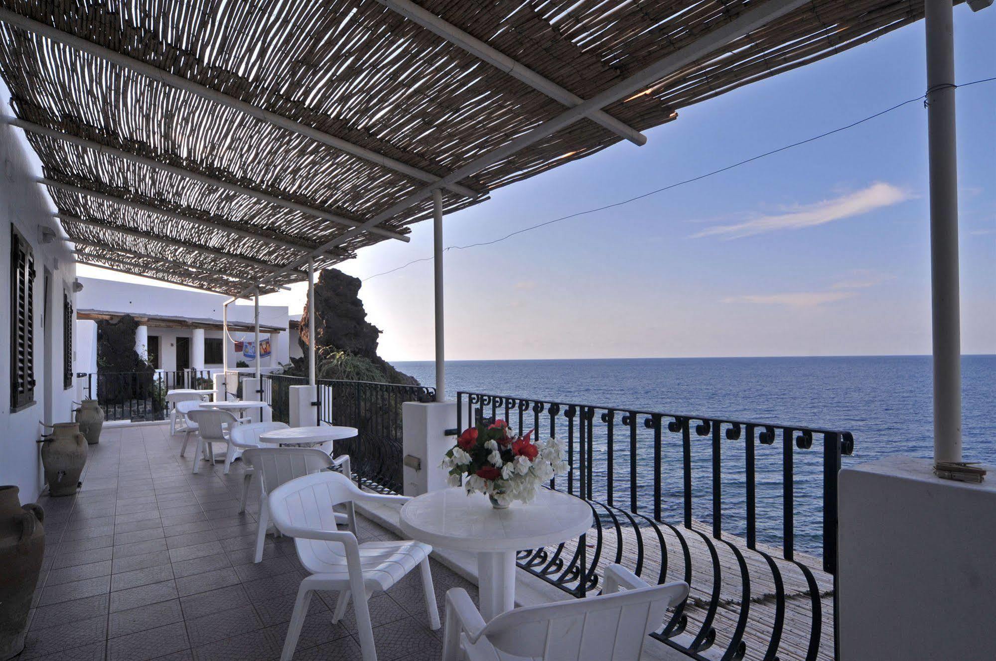 Hotel Villaggio Stromboli - Isola Di Stromboli Luaran gambar